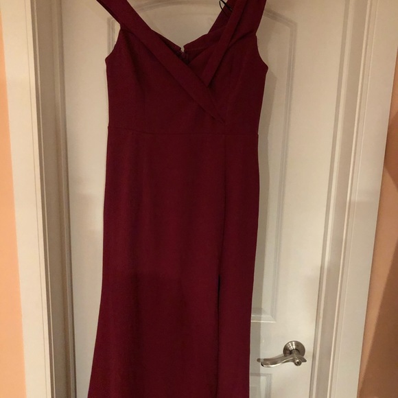 Song of Love Off-the-Shoulder Maxi Dress - Picture 4 of 7